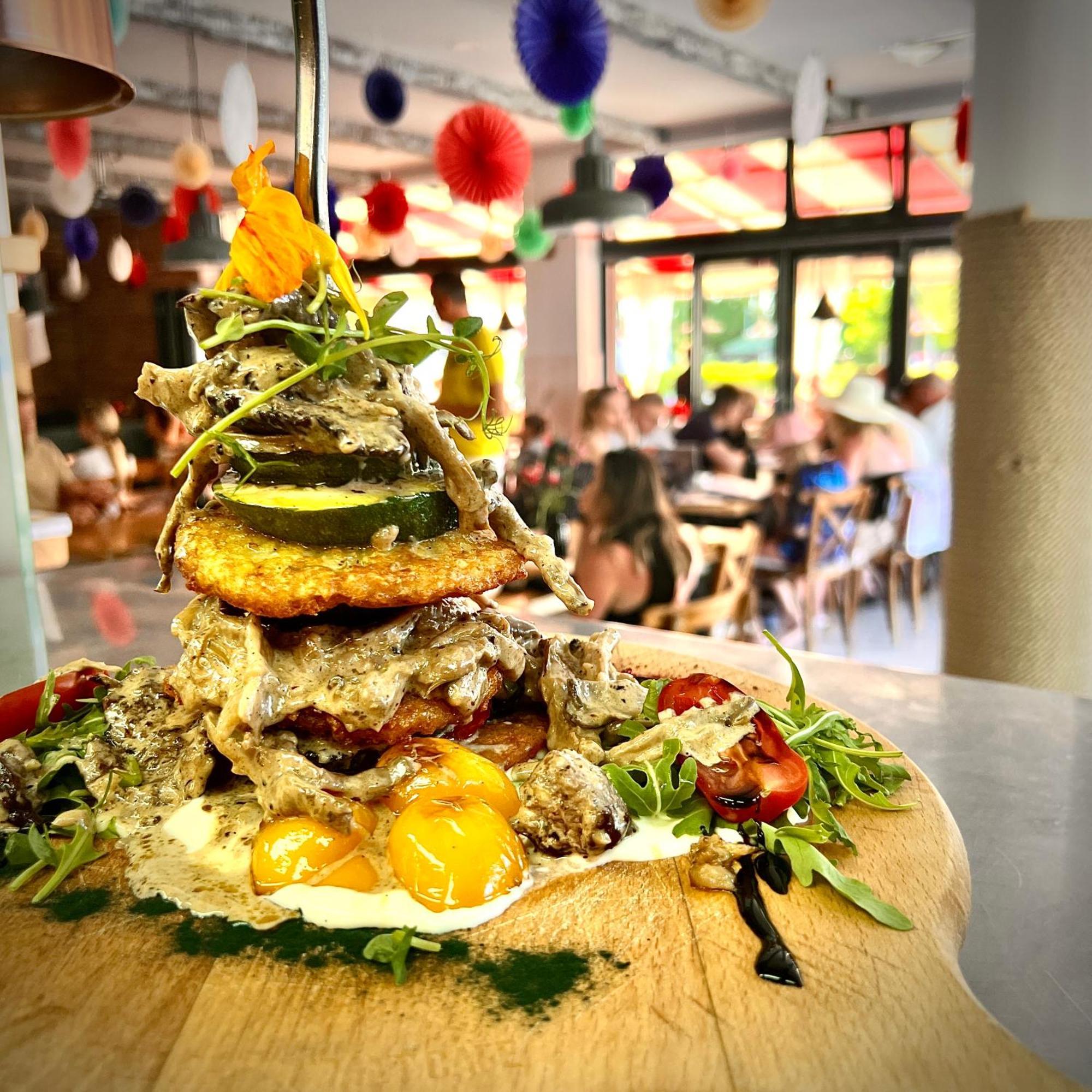 Apartamenty Mesa Grill Restaurant Cafe Dzwirzyno Ngoại thất bức ảnh