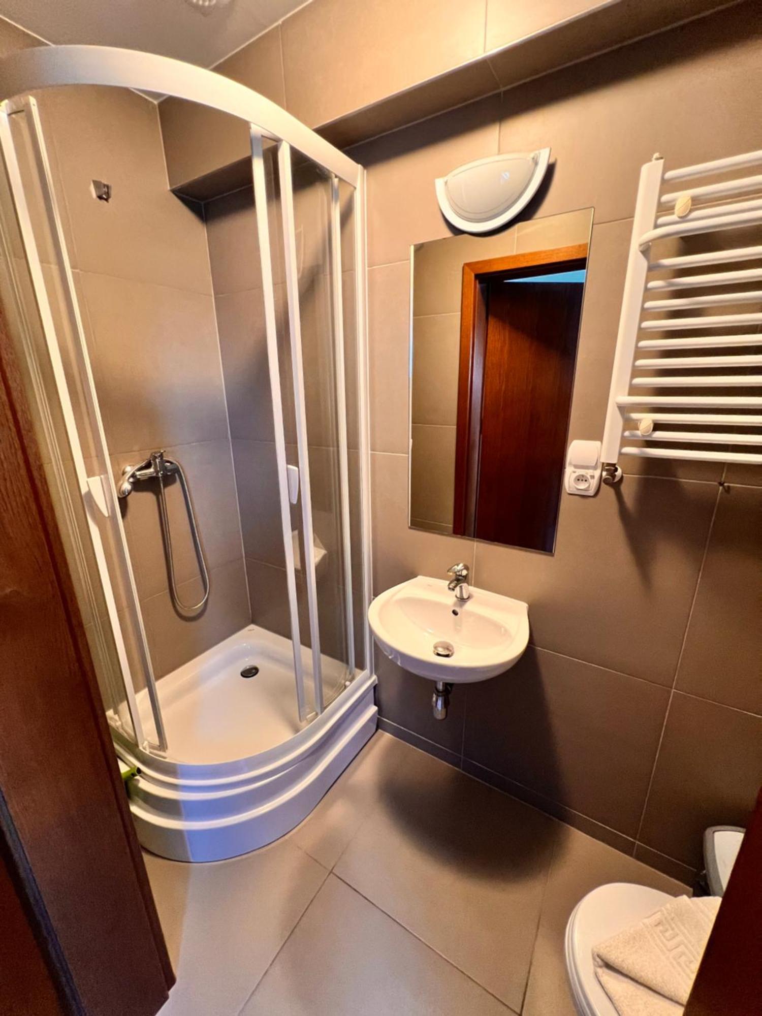 Apartamenty Mesa Grill Restaurant Cafe Dzwirzyno Ngoại thất bức ảnh